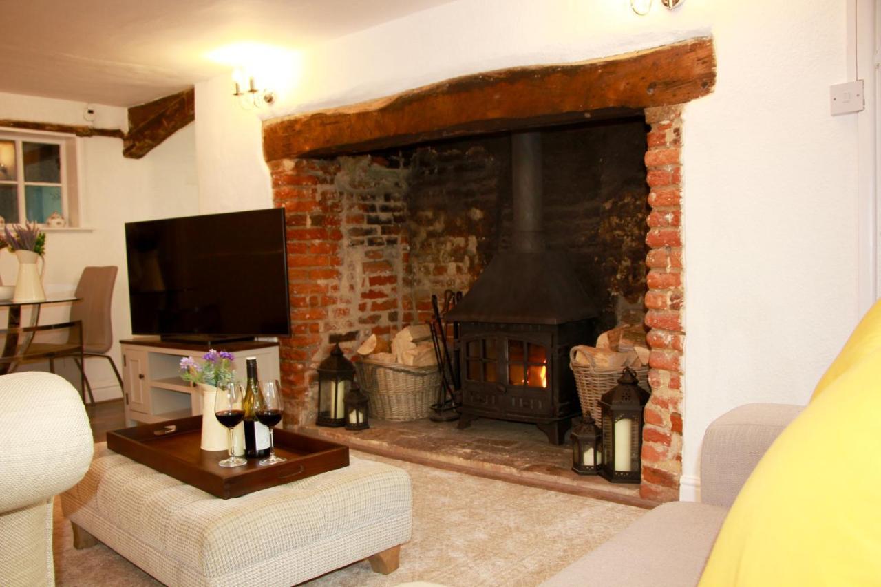 Romantic* Castle On The Hill Cottage *Framlingham Kültér fotó